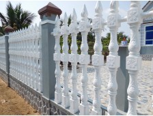 Mẫu hàng rào đẹp mang hơi hướng cổ điển