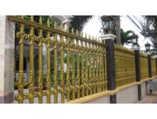 Những mẫu hàng rào bê tông hợp phong thủy tuổi Ất Sửu