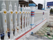 Vì sao nên chọn hàng rào bê tông đẹp cho nhà ở?